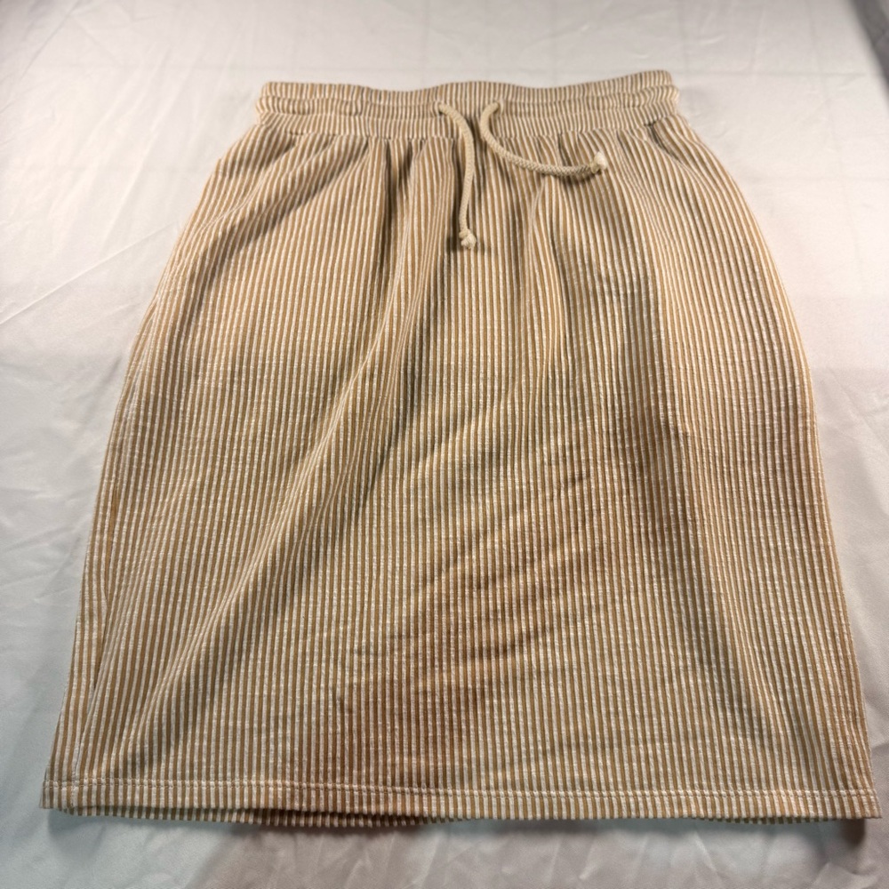 DownEast Beige Striped Pencil Skirt